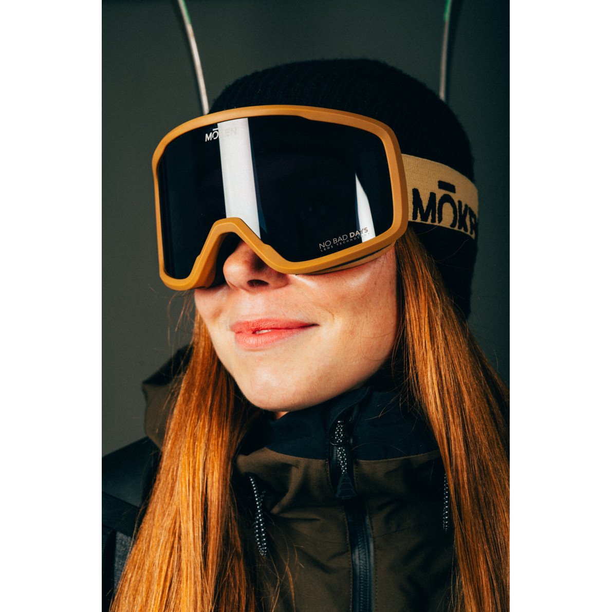 FAOKZE Lunettes de moto,Lunettes de ski avec protection contre la buée et  les UV,UV400 Masques de Snowboard pour Hommes & Femme adaptées aux sports  de
